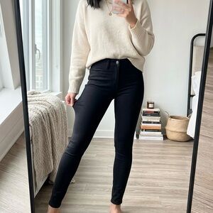 American Eagle Outfitters Women's Black Skinny Pants